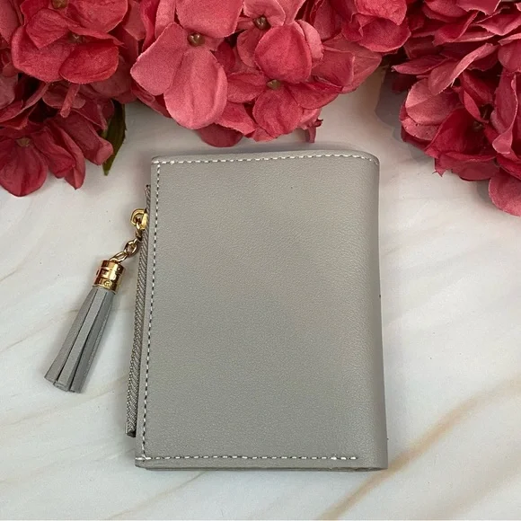 Vegan Leather Two Tone Gray Cat Wallet with Tassel - Picture 13 of 15